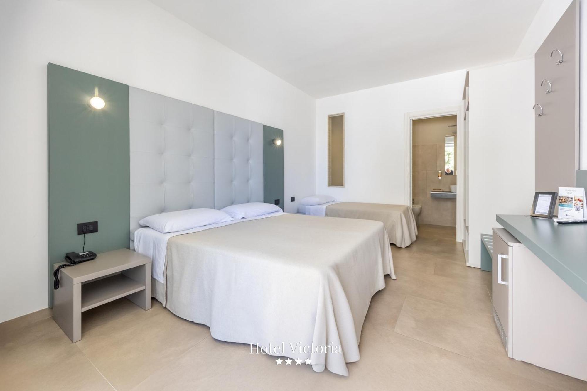 Hotel Victoria Торе Санта Сабина Екстериор снимка