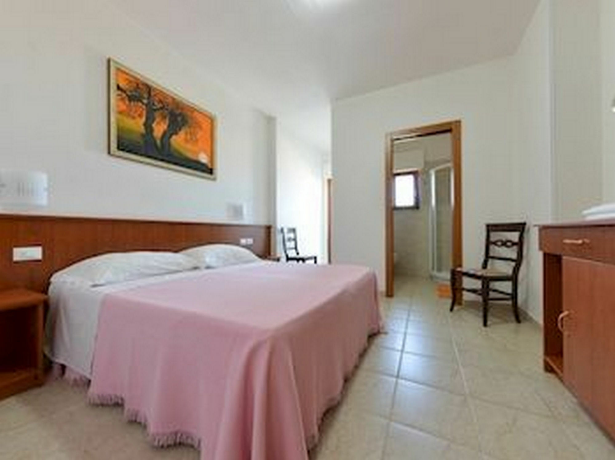 Hotel Victoria Торе Санта Сабина Екстериор снимка
